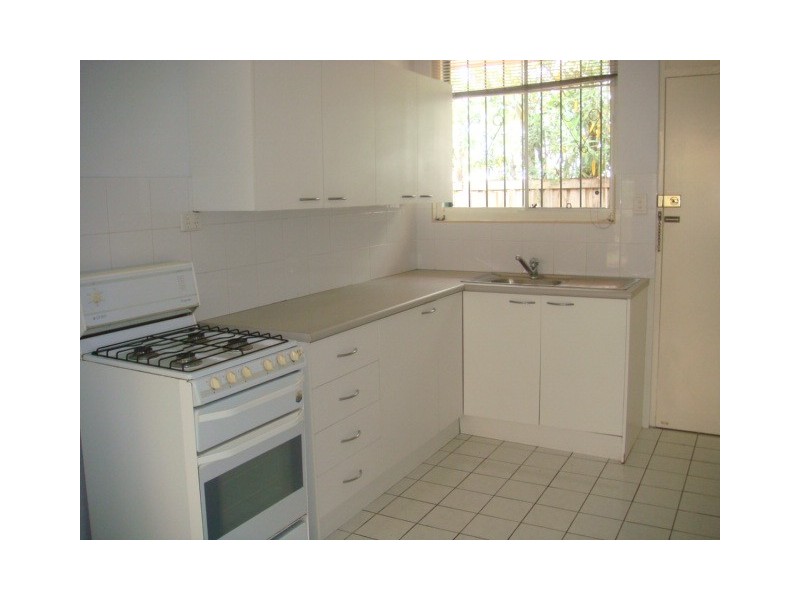 1/14 Grove Street, Toowong QLD 4066