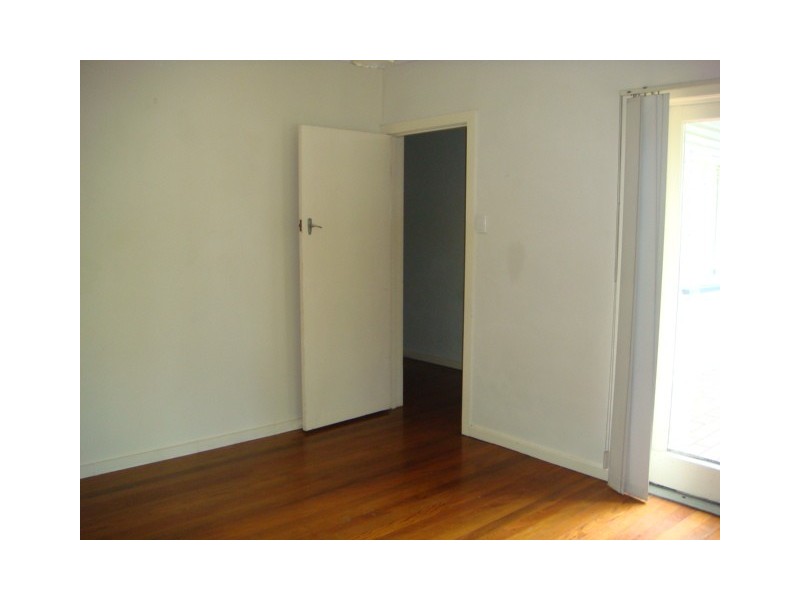 114 Sir Fred Schonell Drive, St Lucia QLD 4067