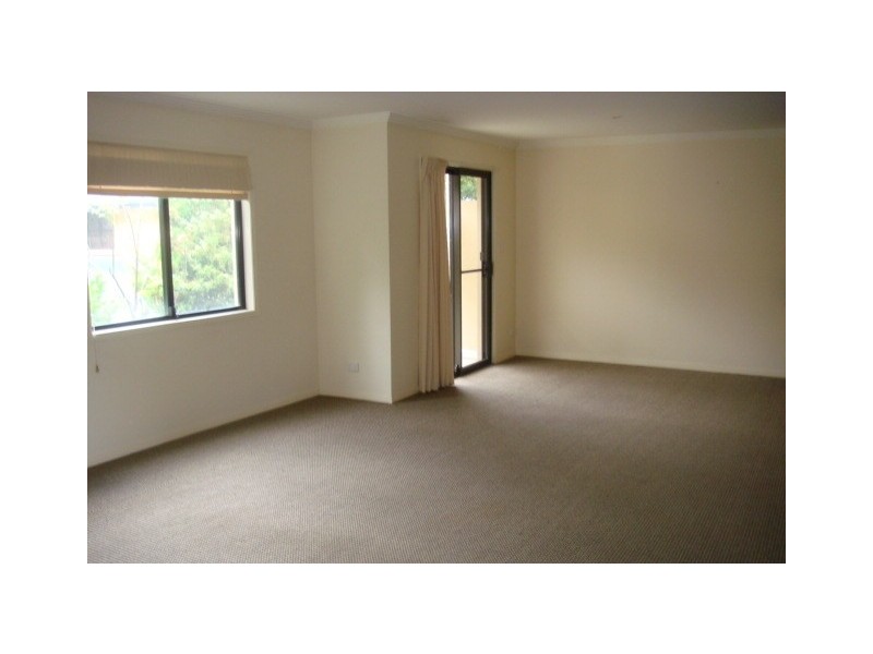 1/24 Manchester Terrace, Taringa QLD 4068