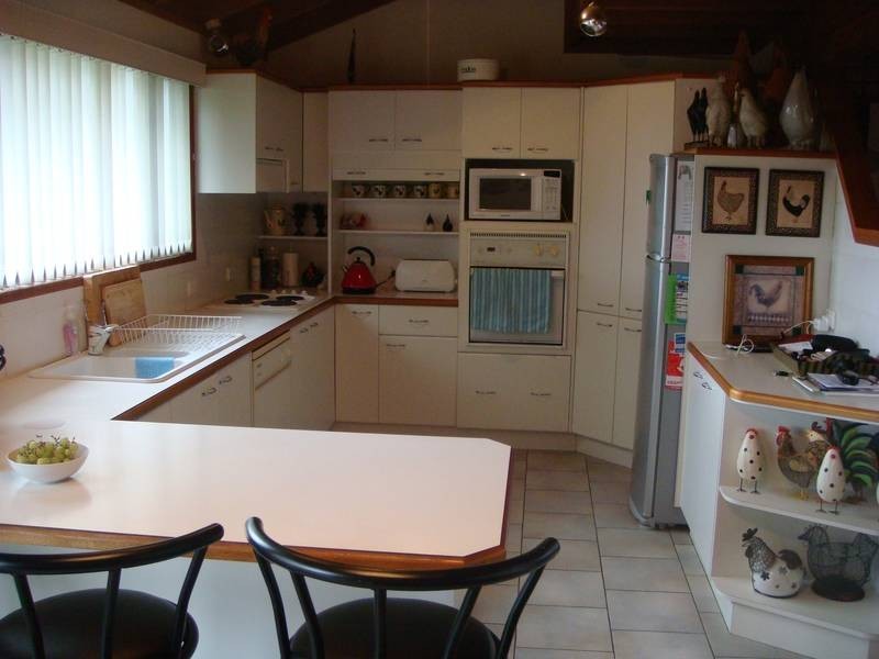 14 Bielby Road, Kenmore Hills QLD 4069