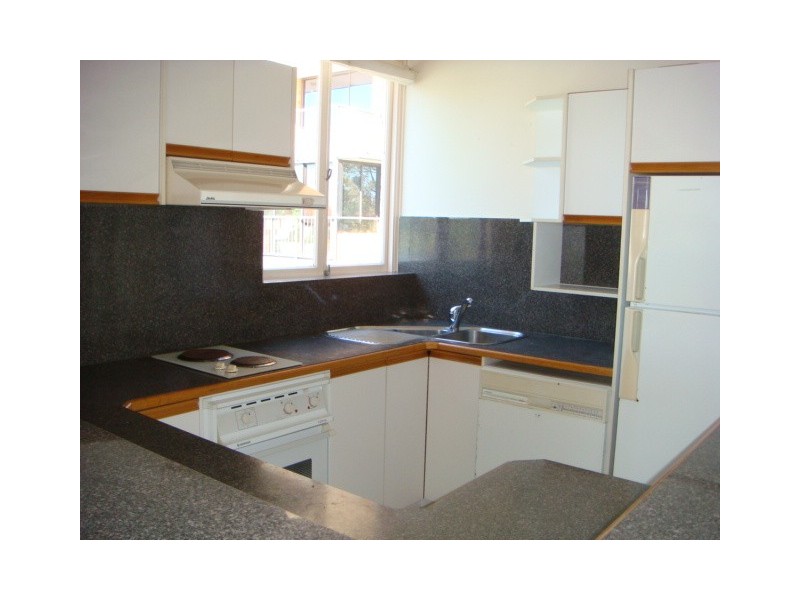 9/8 Sandford Street, St Lucia QLD 4067