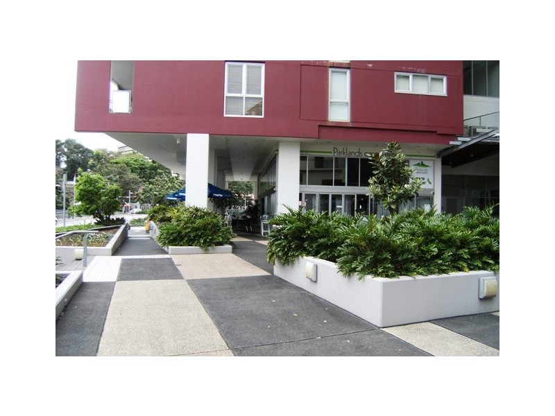 3 Parkland Blvd, Brisbane QLD 4000