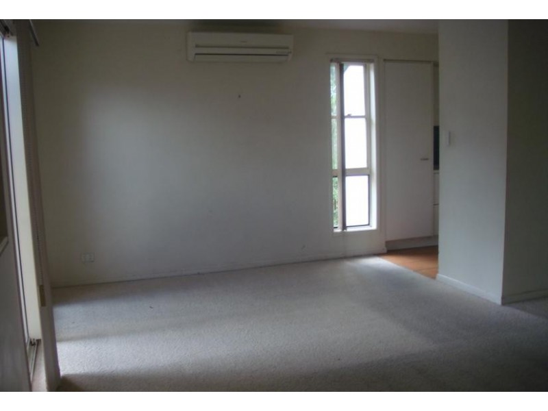 22/82 Russell Terrace, Indooroopilly QLD 4068