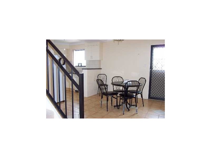 9 Dorsey Street, Milton QLD 4064