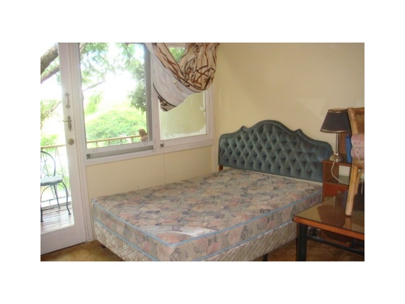 3/19 Lily Street, Indooroopilly QLD 4068