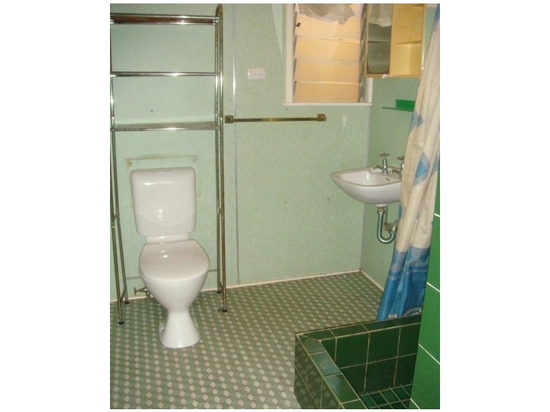 3/19 Lily Street, Indooroopilly QLD 4068