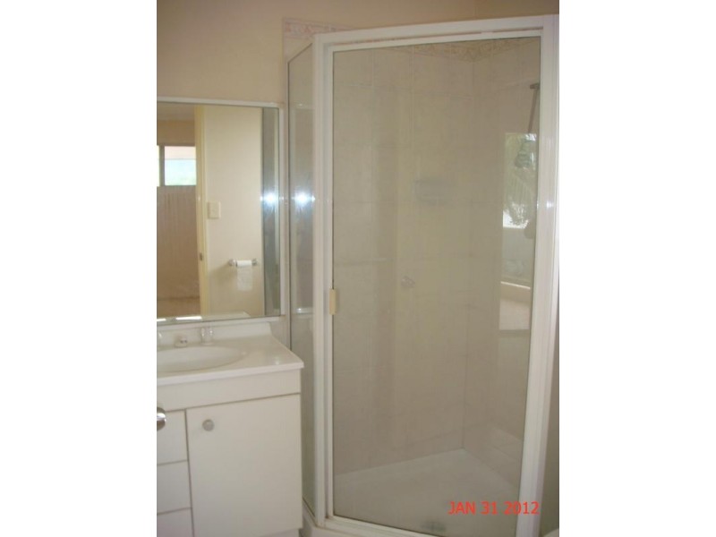 6/7 York Street, Indooroopilly QLD 4068