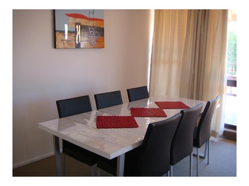 27/26 Carr Street, St Lucia QLD 4067