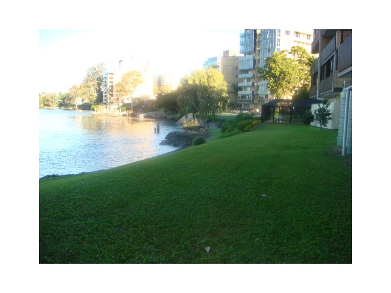 10/44 Brisbane Street, Toowong QLD 4066