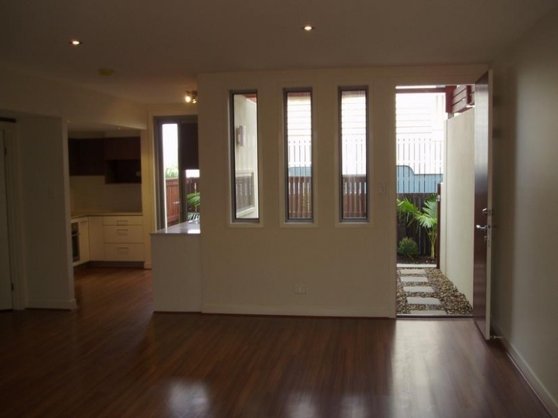 1/14 Broomfield Street, Taringa QLD 4068