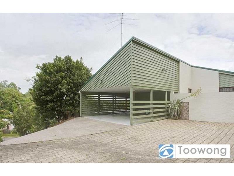 86 Carinya Street, Indooroopilly QLD 4068