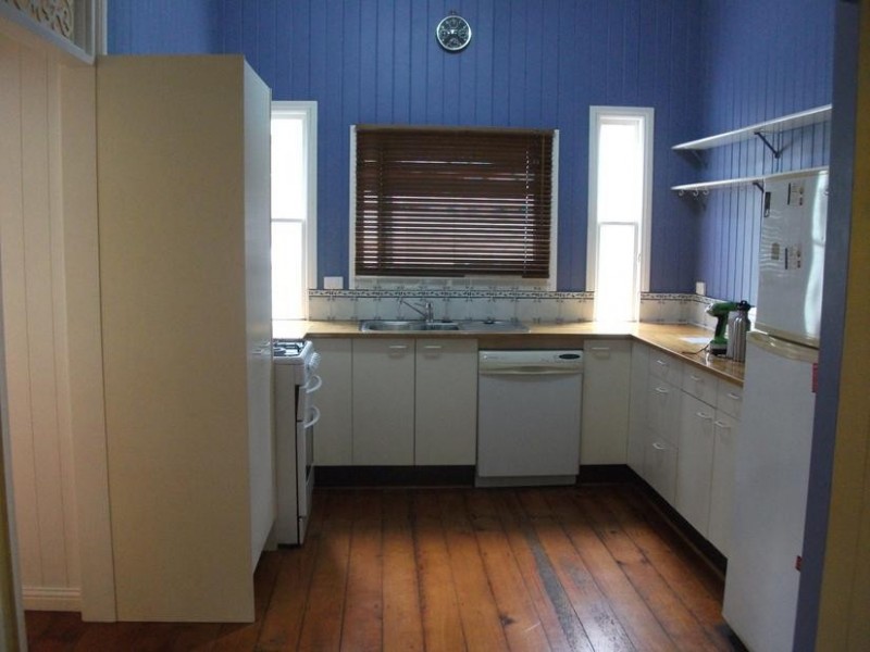 103 Sylvan Road, Toowong QLD 4066