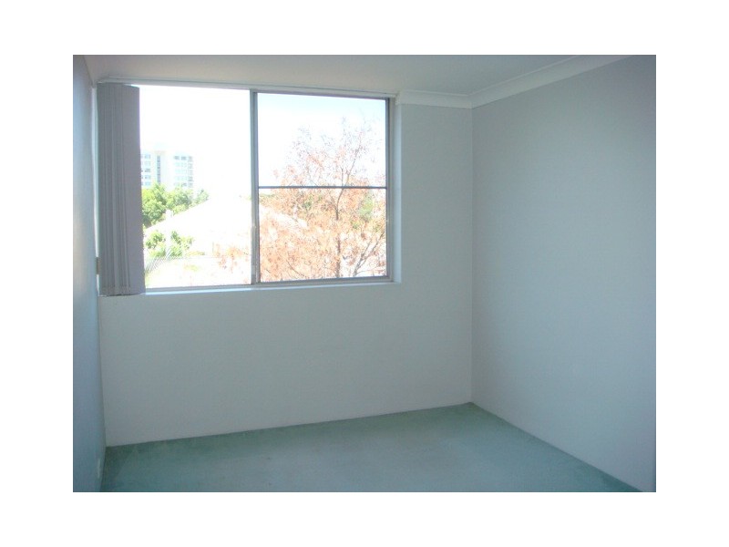 7/23 Durham Street, St Lucia QLD 4067