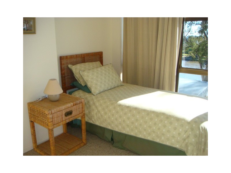 58 Sandford Street, St Lucia QLD 4067