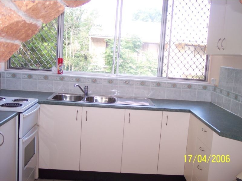 1/9 Broomfield Street, Taringa QLD 4068