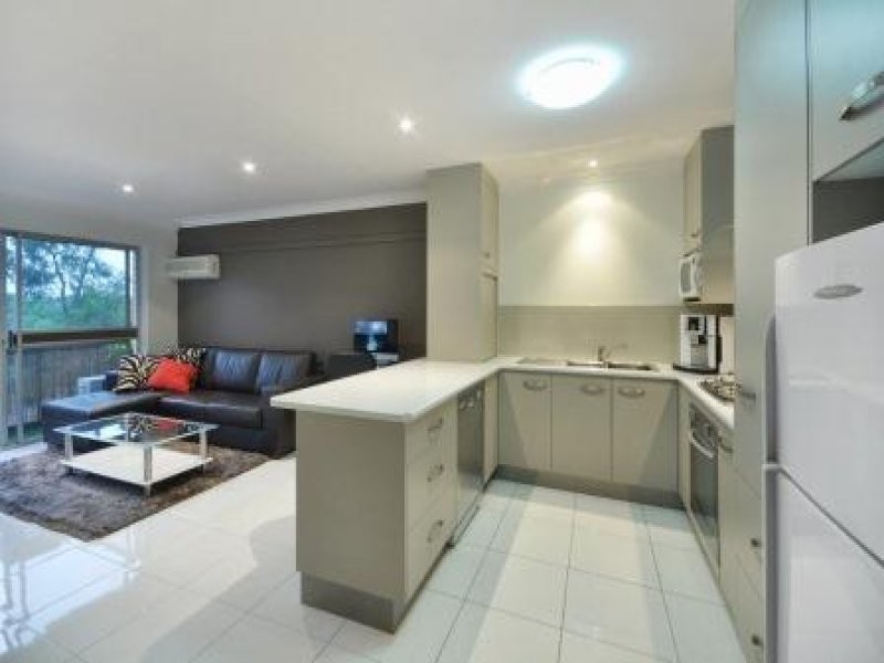 11/49 Riverview Terrace, Indooroopilly QLD 4068