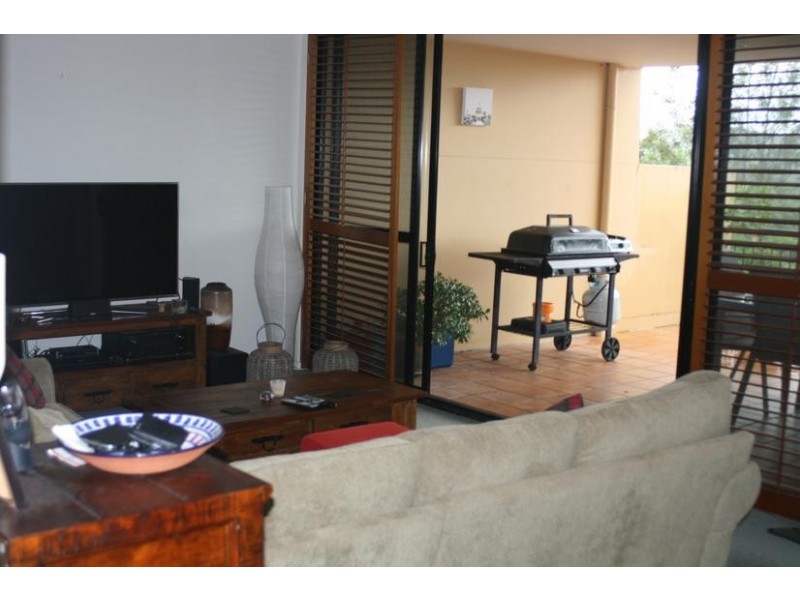 3/52 Bishop Street, St Lucia QLD 4067