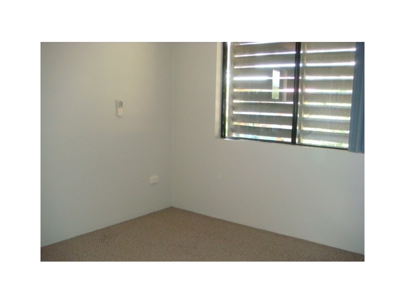 10/70 Lang Pde, Auchenflower QLD 4066