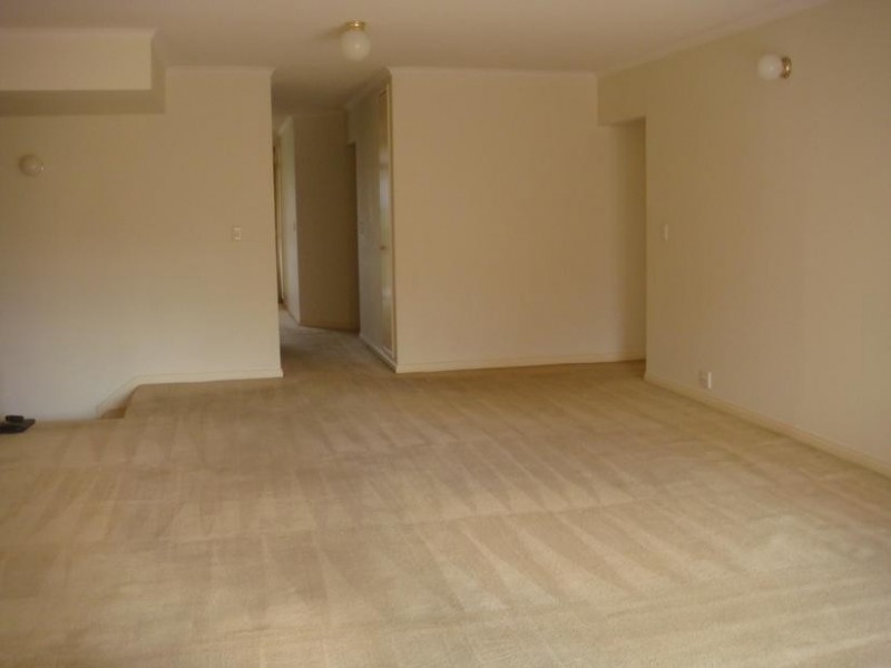 12/12 Bellevue Parade, Taringa QLD 4068