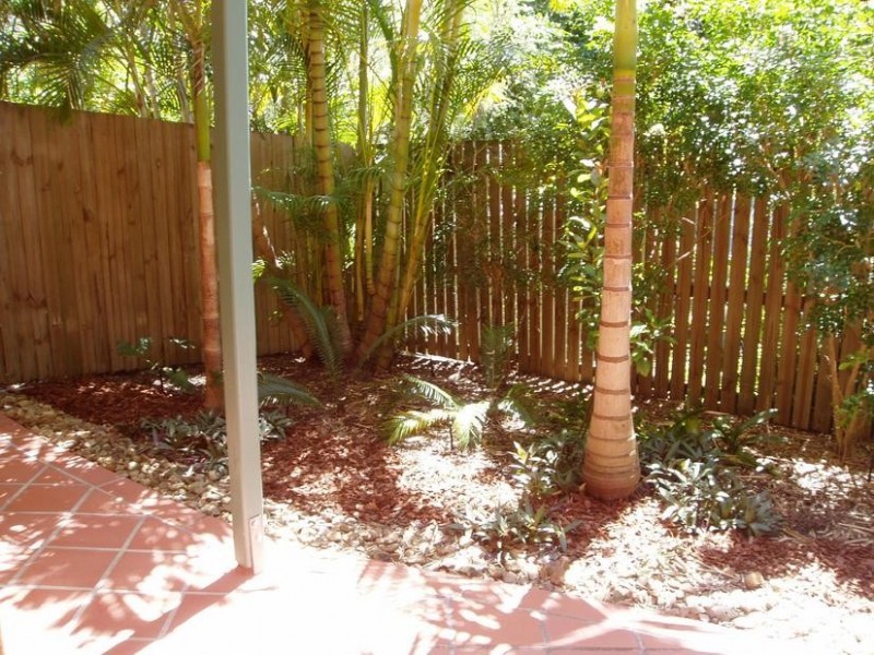 1/10 Broomfield Street, Taringa QLD 4068