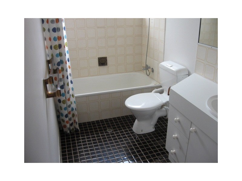 10/4 Sheehan Street, Auchenflower QLD 4066