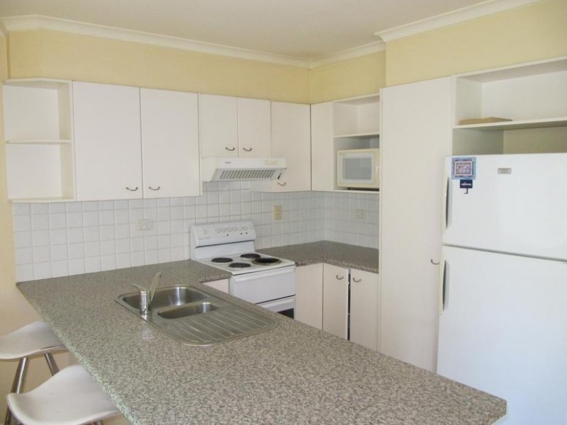 7/260 Sir Fred Schonell Drive, St Lucia QLD 4067