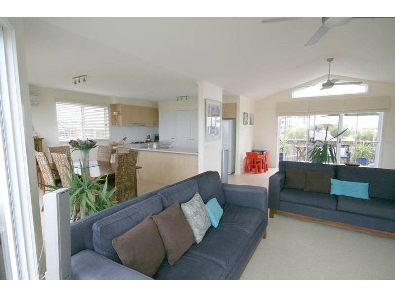 19 Conside Crescent, Torquay VIC 3228