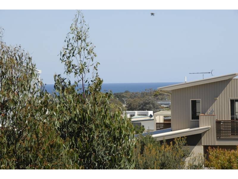19 Conside Crescent, Torquay VIC 3228