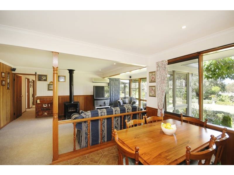 8 Kalkarra Crescent, Mount Duneed VIC 3216