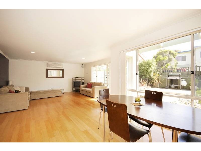 3/30 Hoylake Ave, Jan Juc VIC 3228