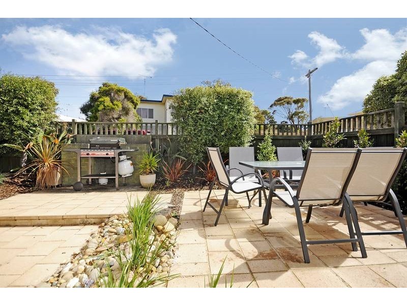3/30 Hoylake Ave, Jan Juc VIC 3228