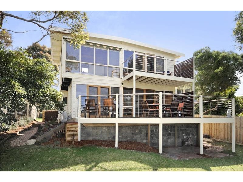 2 Haven Court, Torquay VIC 3228