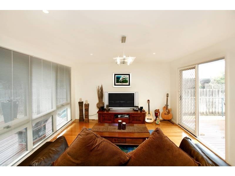 17 Gogoll Crescent, Torquay VIC 3228