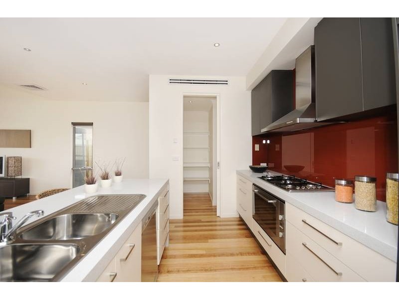 15 Bass Drive, Torquay VIC 3228