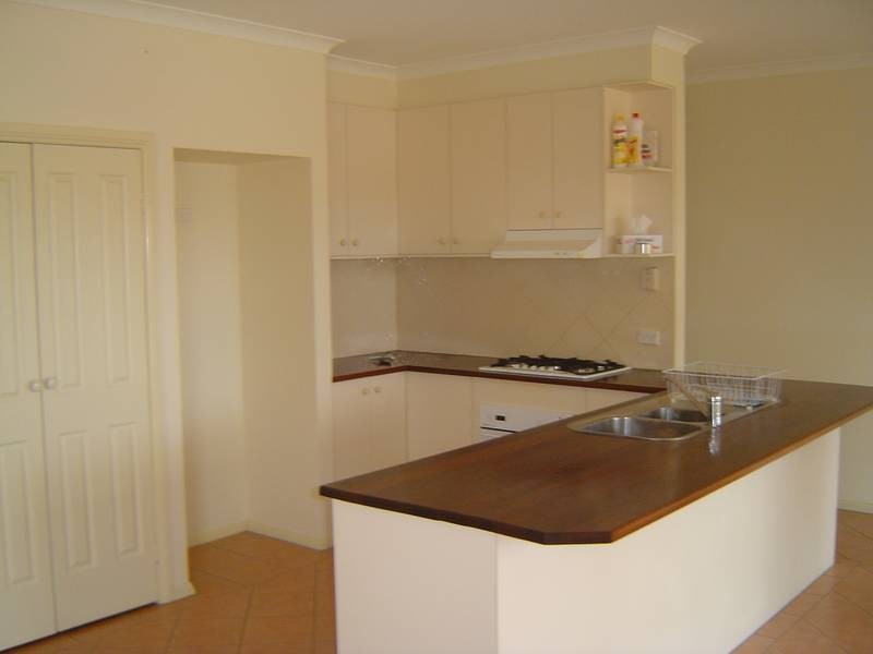 11 Boscarne Avenue, Torquay VIC 3228