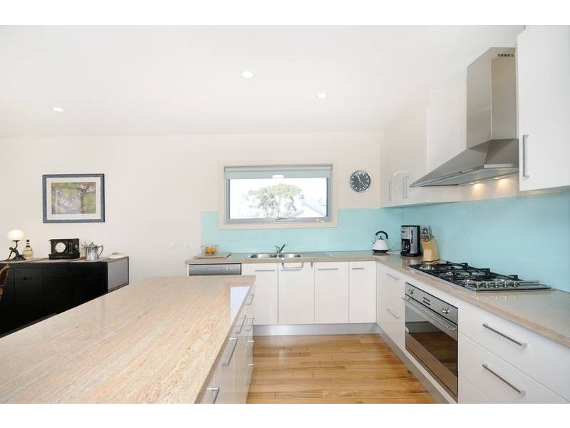 30 Seaview Rise, Jan Juc VIC 3228