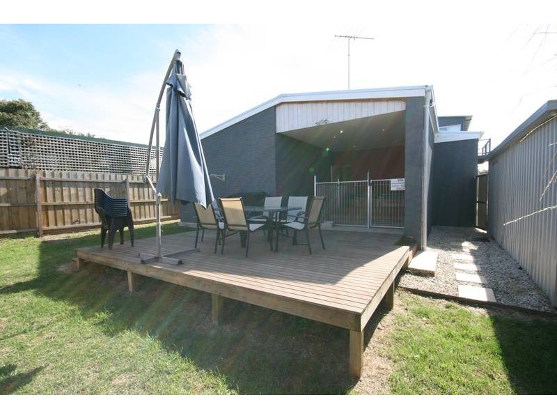 19 Darian Road, Torquay VIC 3228