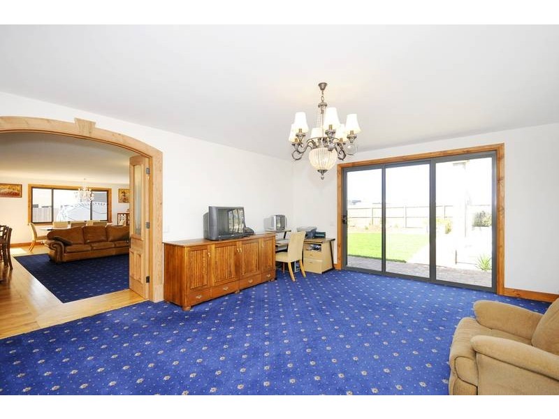20 Lorama Street, Torquay VIC 3228