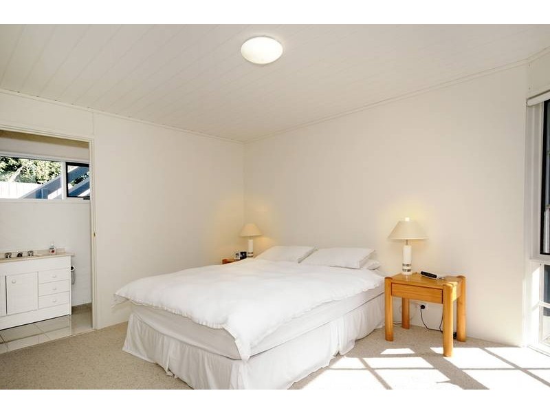 8 Nestor Court, Torquay VIC 3228