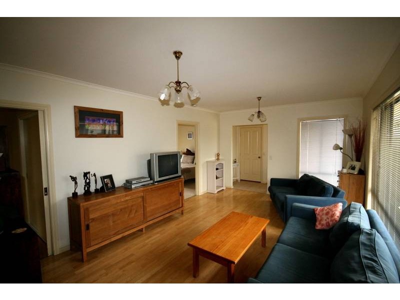 14 Boscarne Avenue, Torquay VIC 3228