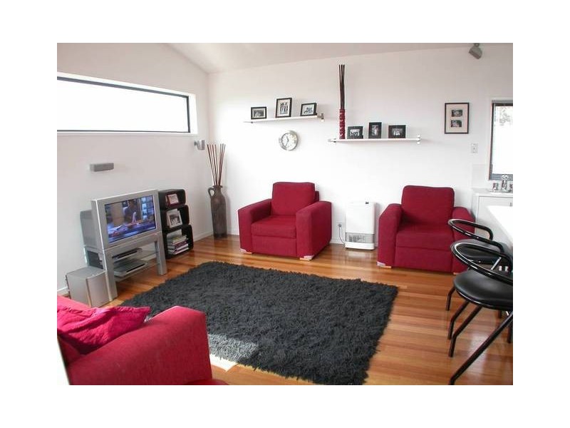 1/14 Pomora, Torquay VIC 3228