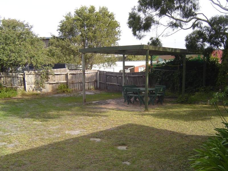 33 Sarabande Crescent, Torquay VIC 3228