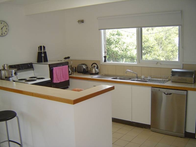 33 Sarabande Crescent, Torquay VIC 3228