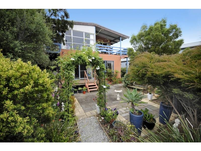 3 Eastview Terrace, Jan Juc VIC 3228