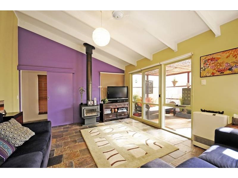 102 Beach Road, Torquay VIC 3228