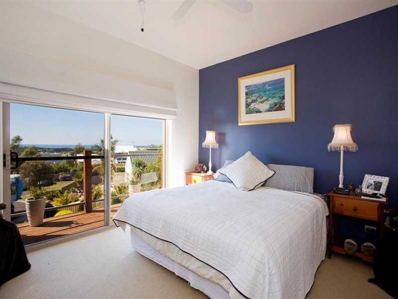 8 Malibu Place, Torquay VIC 3228