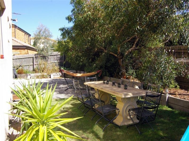 8 Malibu Place, Torquay VIC 3228