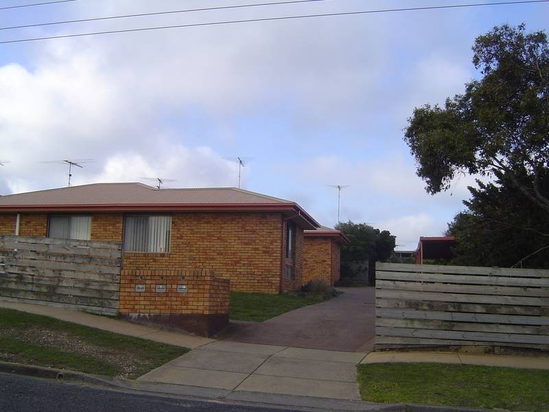 2-8 Geelong Road, Torquay VIC 3228
