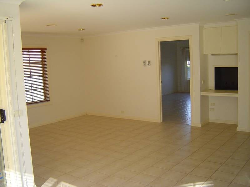 38 Sarabande Crescent, Torquay VIC 3228