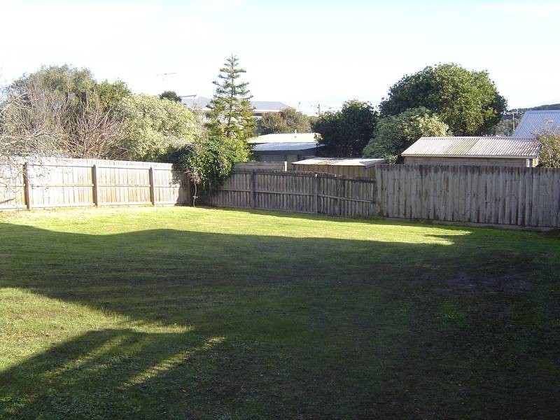 3 Sandhurst Crescent, Jan Juc VIC 3228